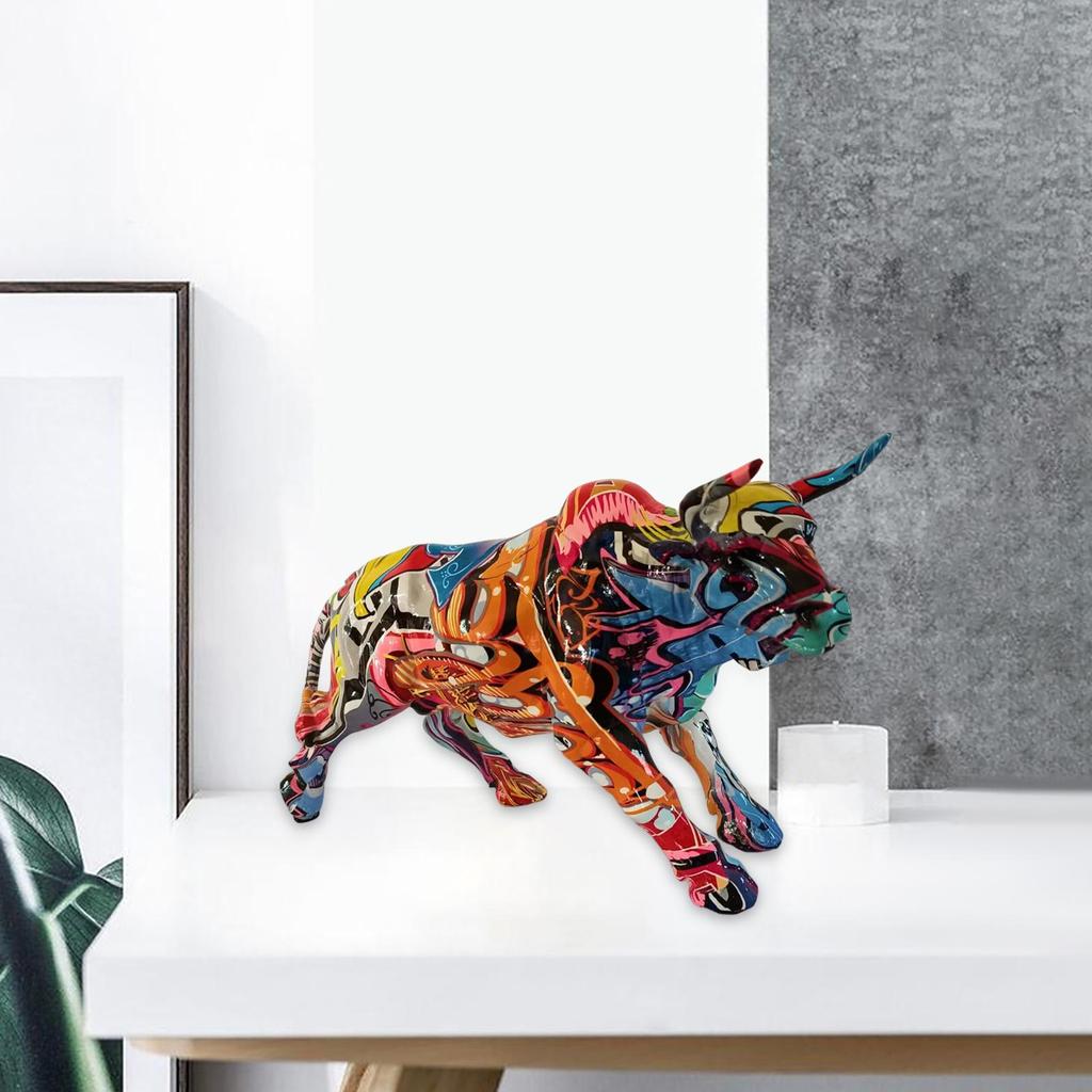 Funny Animal Statue Resin Sculpture Table Centerpiece Decor Graffiti Cow Figurine for Bookshelf Dining Room Porch Bedroom Home