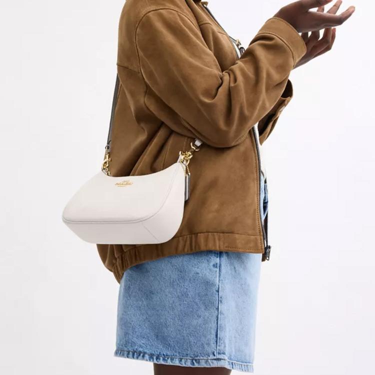 Coach Teri 25 Metal Logo Zipper Closure Pebble Grain Leather Crossbody Tote Bag Medium Women Handbags Chalk-White CV934-IMCHK