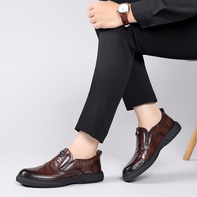 Mode Slipper Schuhe Herren 2024 Neue Herbstschuhe Herrenmode Slipper Dicksohlige Fahrschuhe Büro Leder Business Herren Komfortschuhe