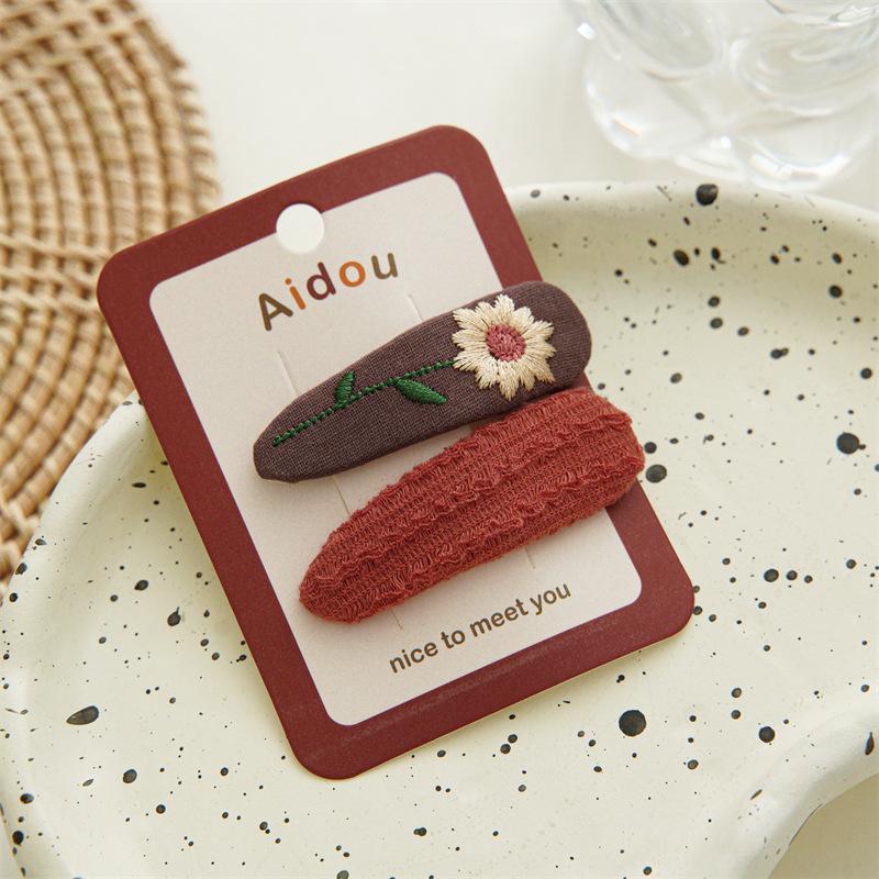 

Шпилька для волосся з корейської тканини Нові мінімалістичні плед Шпильки для волосся Дитячі краплі води Затискачі для волосся Шпильки для дівчат Аксесуари для волосся Головні убори