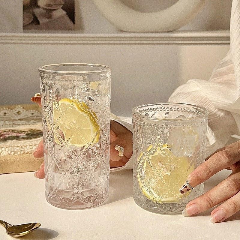 Glasbecher mit Gittermuster Hausgemachte geprägte Wassergläser Whisky- Weingläser Saftbecher Kaltgetränkebecher Weingläser Weihnachtsgeschenk