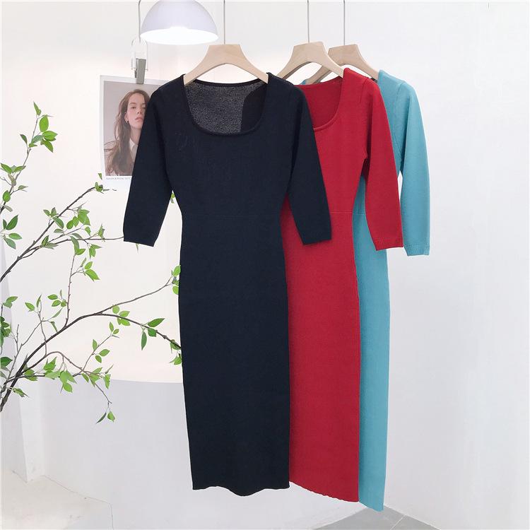 

Women s Retro V-Neck Red Knit Dress: Mid-Sleeve, Elastic, Slim-Fit, Bodycon, Mid-Length Medium