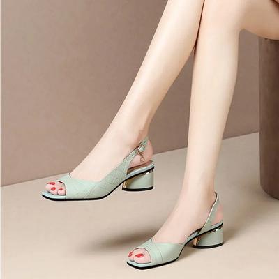Mode Kunststoff Sandalen Luxus Damenschuhe Plattform Kleid Designer Frau Niedrigen Absatz 2024 Elegante Heels Komfortable Coonfort Heeled