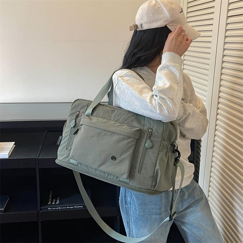 Large Capacity Nylon Duffel Bag for Women Men Lightweight Travel Tote Crossbody Shoulder