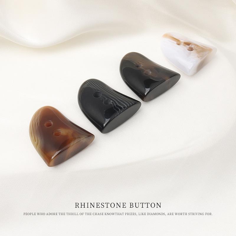 Resin Pattern Horn Buckle Coat Trench Coat Sweater Buttons Versatile Jacket Cotton Coat Pair Buckle Buckle