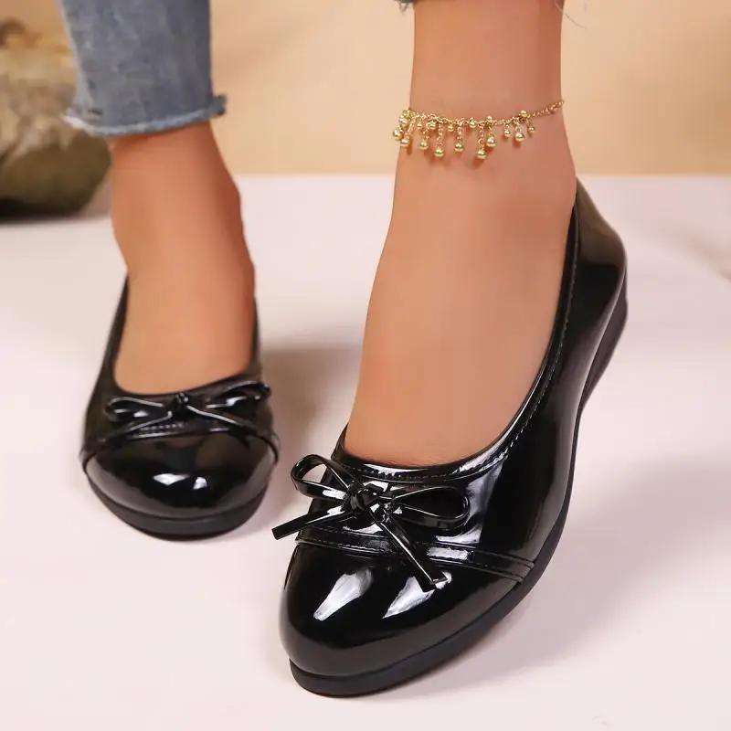 Retro Solid Round Toe Wedge Heel Pumps Women 2025 Summer Bowknot Decoration Patent Leather Pumps Sweet Mary Jane Shoes Women