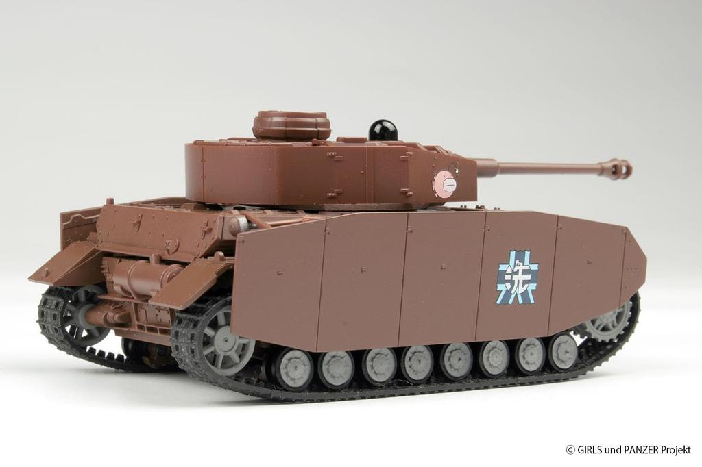 PLATZ Girls & Panzer 164 RC Battle Tank Series Panzer IV Ausf.H (Ausf.D Modified) Anglerfish Team Electric Radio Control GPRC-1