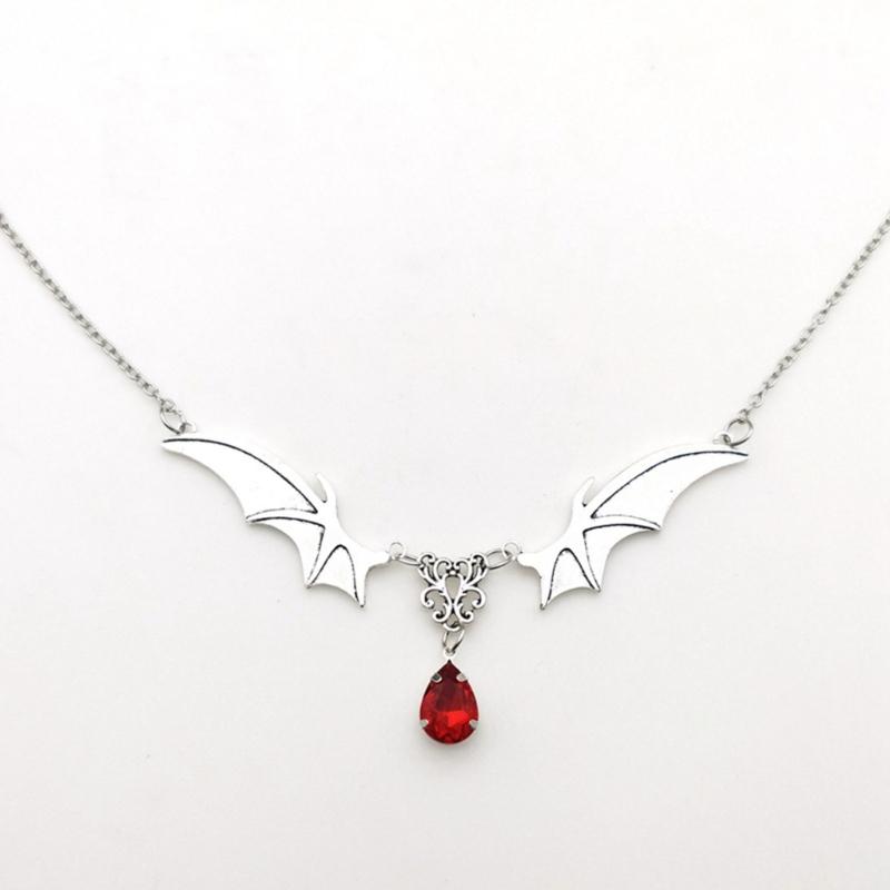 Gothic Vampire Bat Clavicle Chain Sweater Necklace Halloween Witch Bat Waterdrop Pendant Necklace Gift for Bat Lover