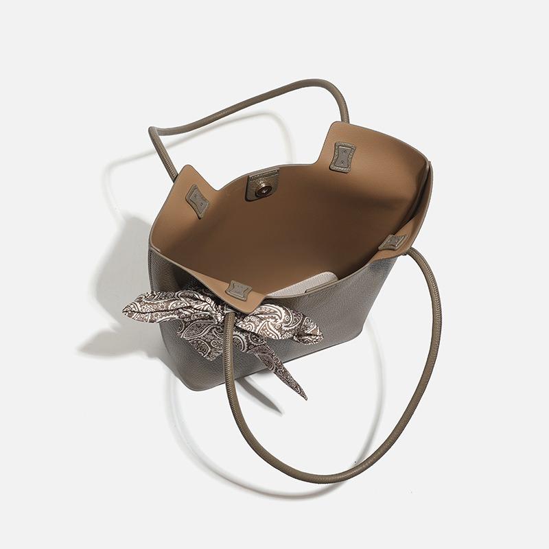 Hva Uen Large-capacity Bag Women's New Work Bag Niche Texture Tote Bag Versatile Shoulder