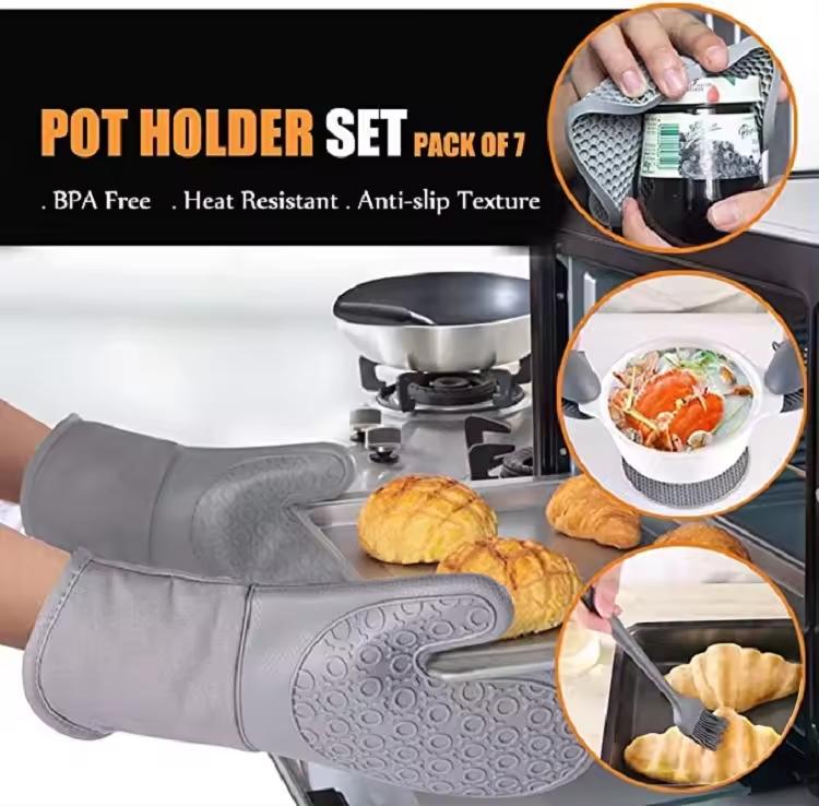 Heat Resistant Silicone Oven Mitts With Hot Pads Potholders Set and Mini Oven Gloves for Kitchen Baking Cooking