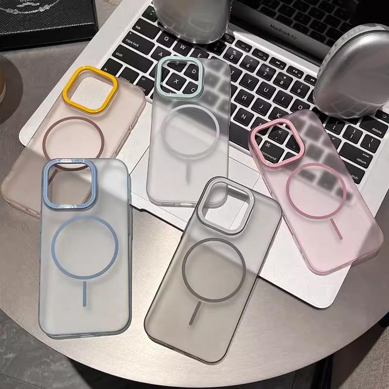 Applicable to iPhone16 ice mist translucent fine ring magnetic mobile phone case Apple 15 matte skin feeling large hole protective case