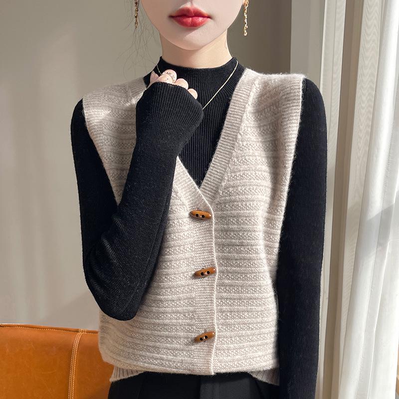 Women's Cable Knit Cardigan Vest - Autumn/Winter Japanese Style Layering Sweater, Sleeveless Shawl Outerwear.