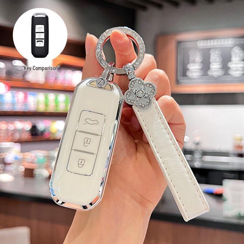 Baojun 560/530/510/730/310w/E100/E200 Car Key Cover - Protective Case with Buckle for Men & Women