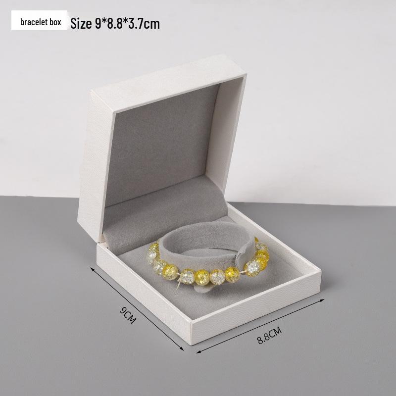 Elegant White Weicai Pattern Jewelry Box with Leather Grain Finish