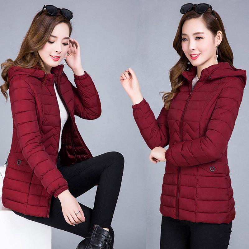 Women's Slim-Fit Lightweight Cotton Jacket - Trendy Winter Coat with Three-Dimensional Decoration for Middle-Aged Moms (2024)