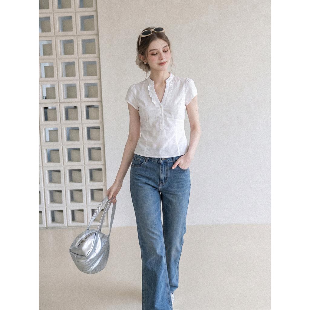 White ruffle V-neck button-down short-sleeved shirt women's summer design sense slim-fitting beautiful small top
