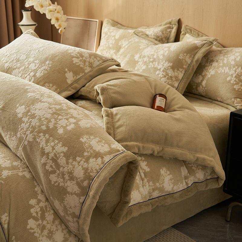 G5Z High Gram Milk Velvet Duvet Cover Set - Single Piece, Autumn/Winter, Thick & Warm with Pillow Covers.