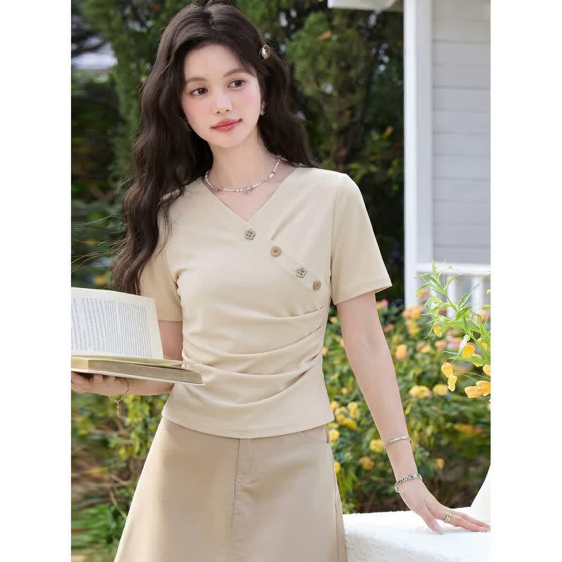 Women s V-neck Pleated Slim Fit T-shirt S