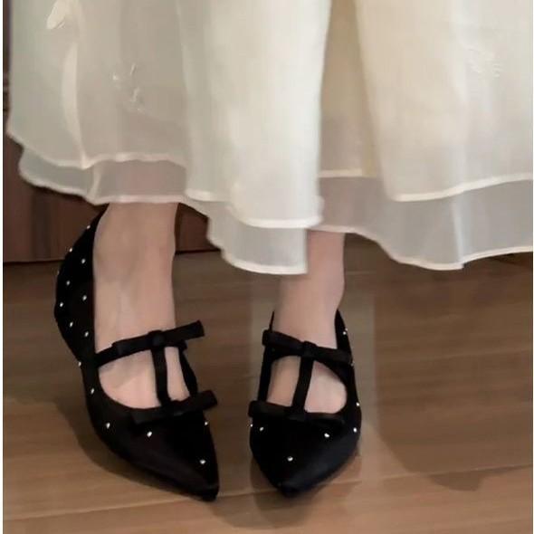 Korean version of celebrity style polka dot bow soft sole not tired feet single shoes spring and summer satin high-end Mary Jane shoes