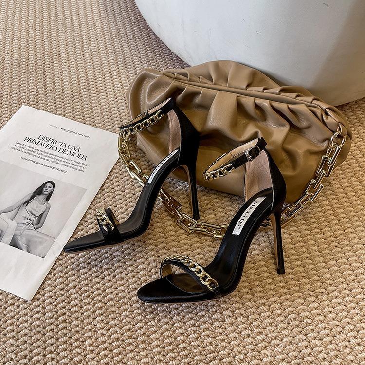 One-word buckle with high heels women's stiletto summer 2025 new Internet celebrity sexy versatile rhinestone open-toed sandals