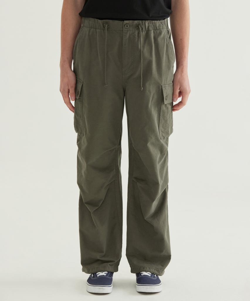 COVERNAT Wide Cotton Parachute Pants Olive