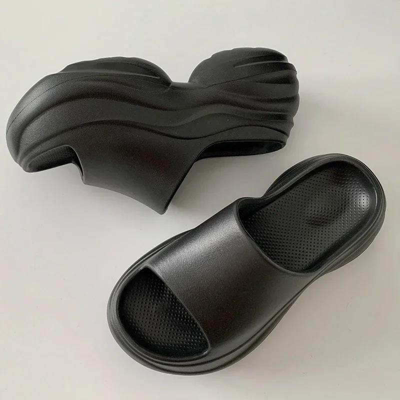 Fashion Women's Fashion Chunky Platform Slippers Summer 2025 Non Slip Wedges Sandals Woman Outdoor Thick Bottom Eva Slippers for Women