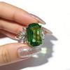 Huitan Opulent Wedding Rings with Big Green CZ Exquisite Graceful Women Finger Accessories Trendy Chic Temperament Party Jewelry