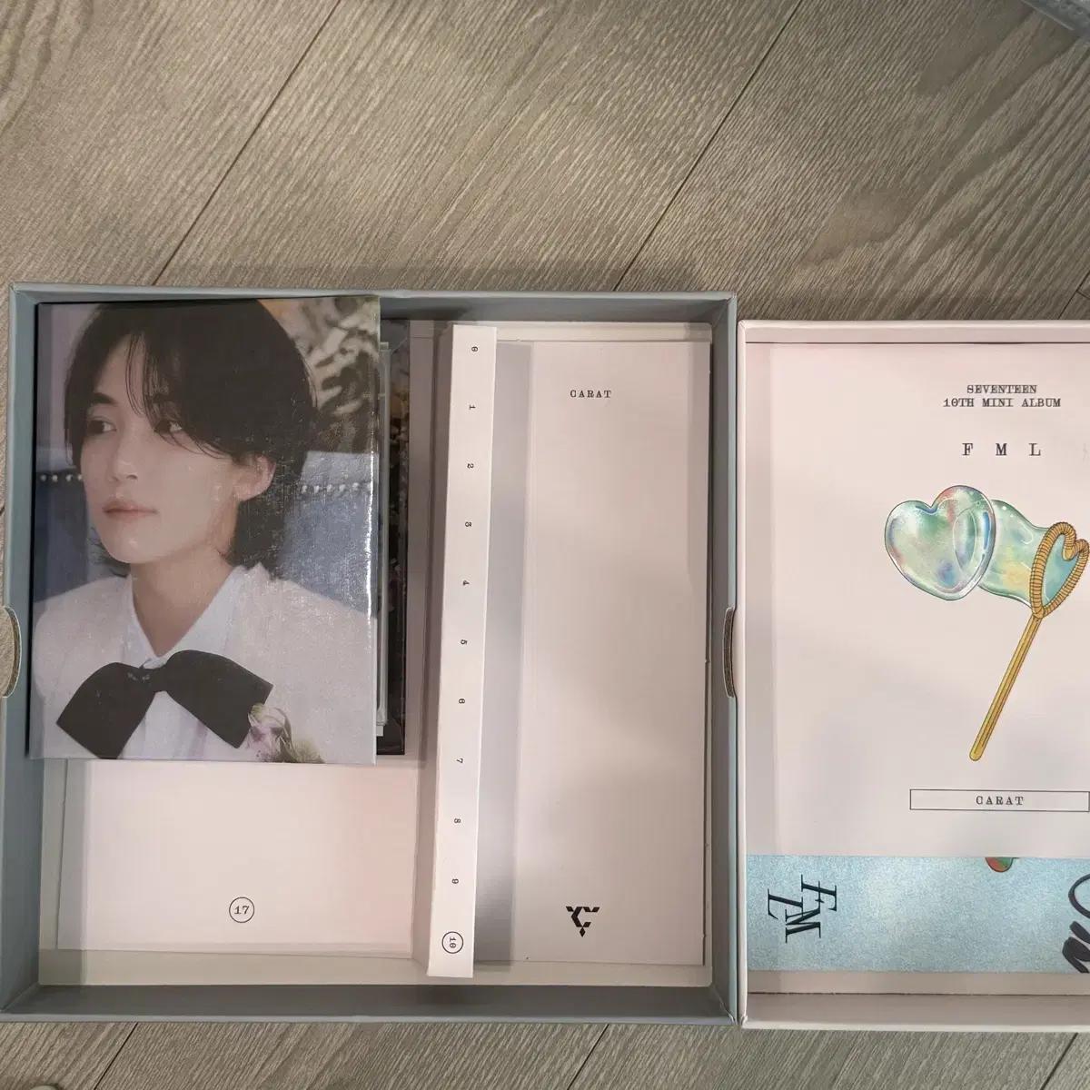 

Seventeen Fml Carat Binder Set