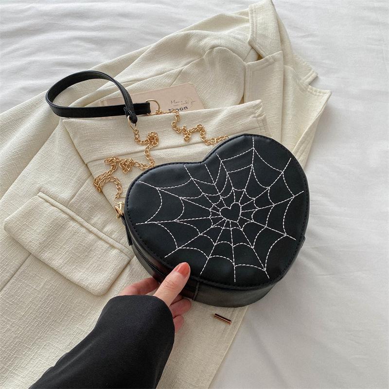 Fashion Retro Shoulder Bag Fashion Retro Love Bag Women's Spring New Simple Fashion Crossbody Bag Women's Bag