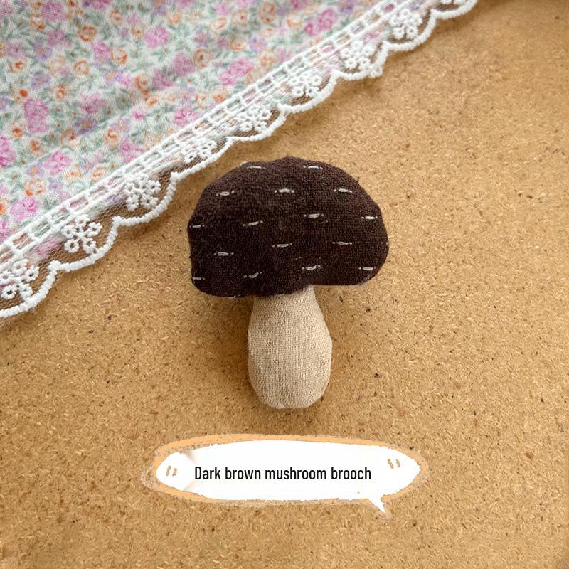 Handmade Cotton-Filled Animal Cartoon Embroidery Plush Brooch Pin