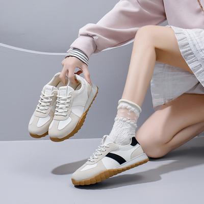 2025 Spring White Shoes New Korean Version Ins Female Students Platform Heightening Sports Board Shoes Casual Street Shooting HB712