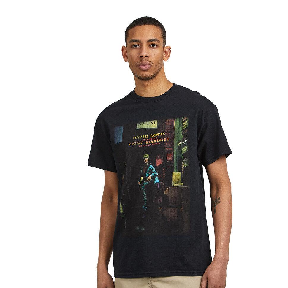 

Черная футболка унисекс Дэвида Боуи Зигги играет на гитаре