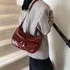 Retro multi-pocket underarm tote bag women's 2025 new high-end large-capacity shoulder bag messenger locomotive bag