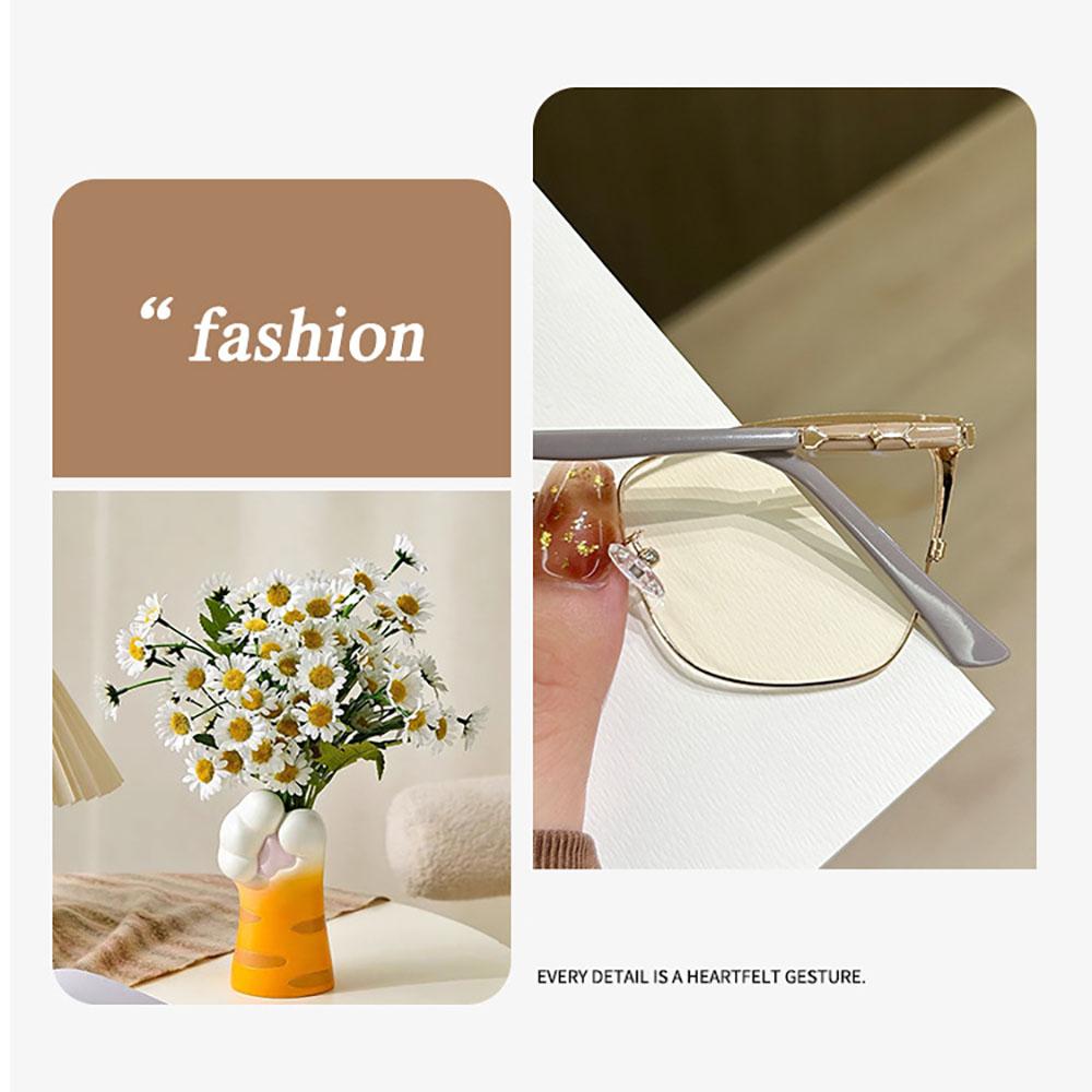 Transparent Cat Eye Glasses Women Trendy Design Anti Blue Light Glasses Computer Eyepiece Optical Spectacle Metal Frame Lentes