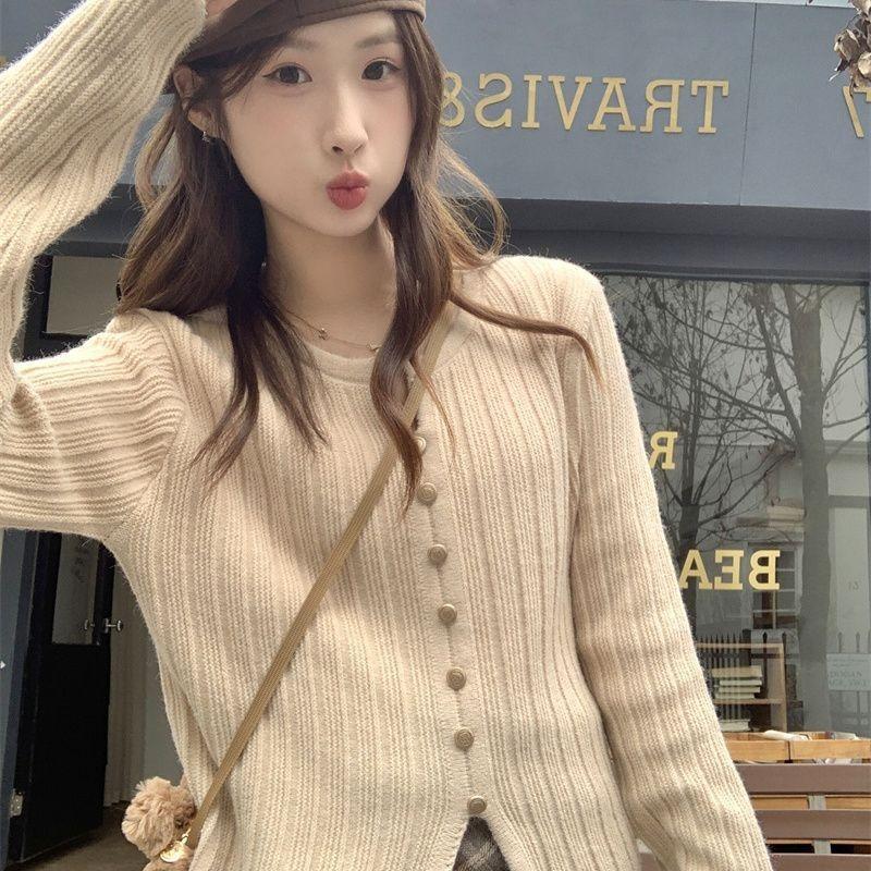 Soft Waxy Pit Strip Long-sleeved Knitted Sweater Women's Autumn and Winter New Design Sense Split Fork with Thin Top