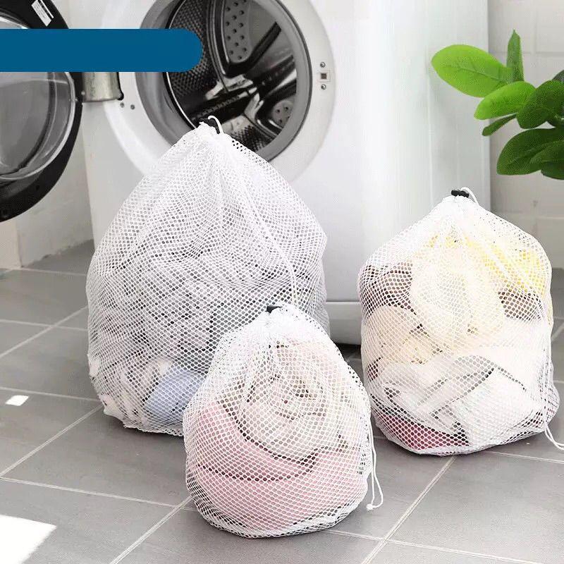 Versatile Large Mesh Net Wash Bags For Delicate Laundry Items And Easy Storage