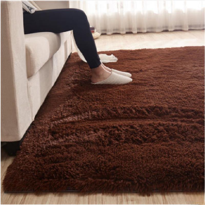 Solid Colour Fluffy Minimalist Style Indoor Carpet Bedroom Bedside Floor Mat Fluffy Plush Carpet Non-slip Floor Mat