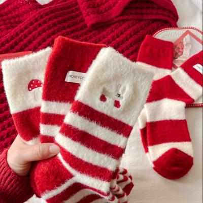 Female Winter Velvet Thickened Warm This Year Embroidered Mushroom Red Sleep Socks
