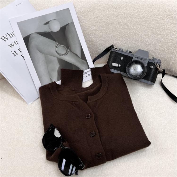 Elegant Sweet-style Knitted Cardigan with Long Sleeves – Youthful Comfortable Fashionable Minimalist Sweet Fresh and Sophisticated
