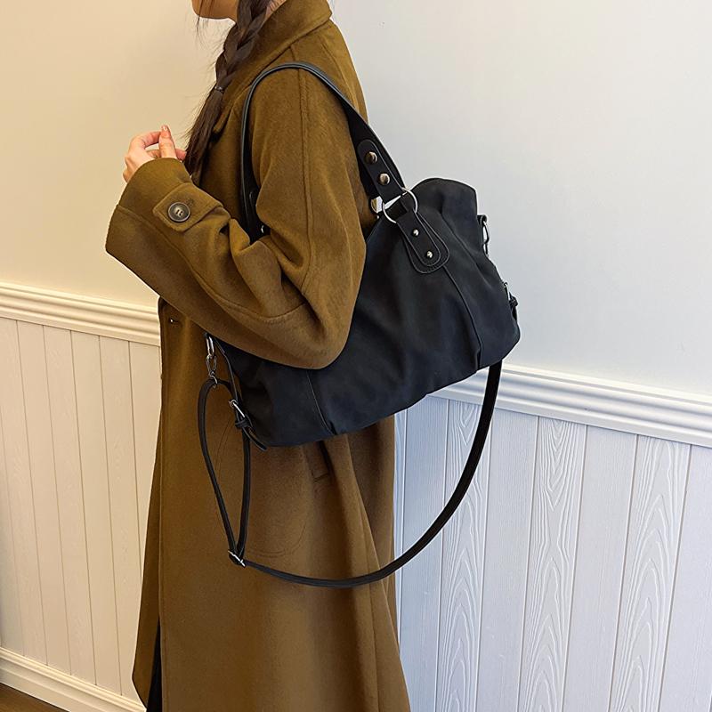 PU Tote Bag With Adjustable Shoulder Strap And Top Handle Design