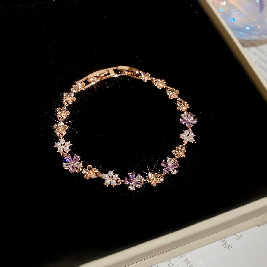 Korean Simple Bling Zirconia Flower Bracelet: High-End, Fashionable, Versatile, Sweet Women's Jewelry