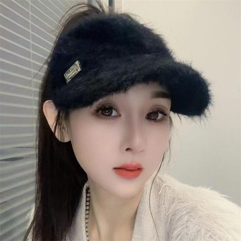 

Шапка Женская Осенне-зимняя Флисовая Heattech Можно Завязать Хвост Козырек Кепка с Козырьком Подчеркивает Лицо Немного Дикая Плюшевая Бейсболка Black All yards