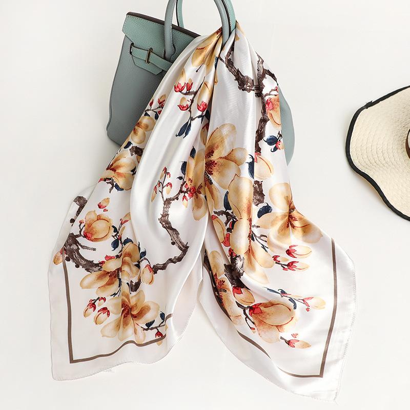 90 * 90cm New Silk Scarf Women'S Spring And Summer Decorative Scarf Sunscreen Travel Shawl Autumn And Winter Scarf Thin Edition