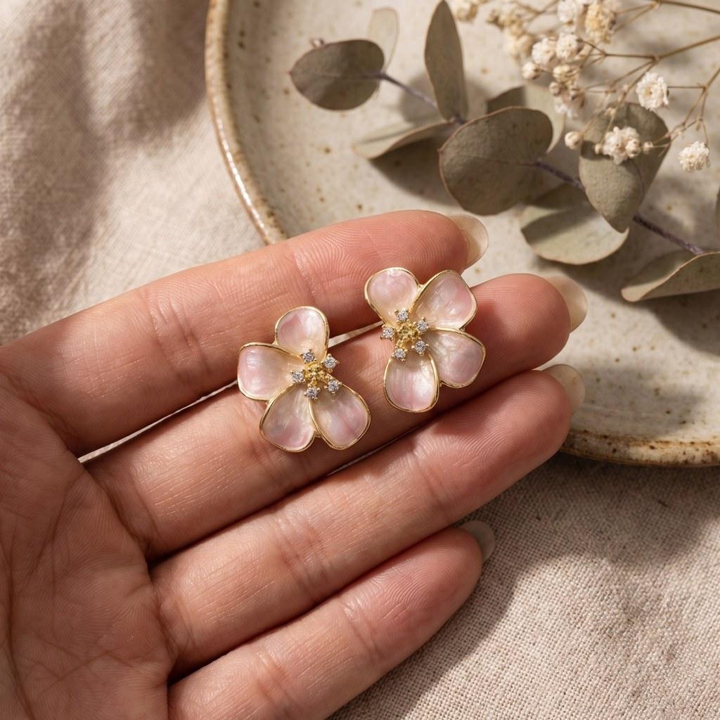 Pinkdudu French Vintage Pink Floral Earrings Blossom Studs with Rhinestones Daily Jewelry PD2468