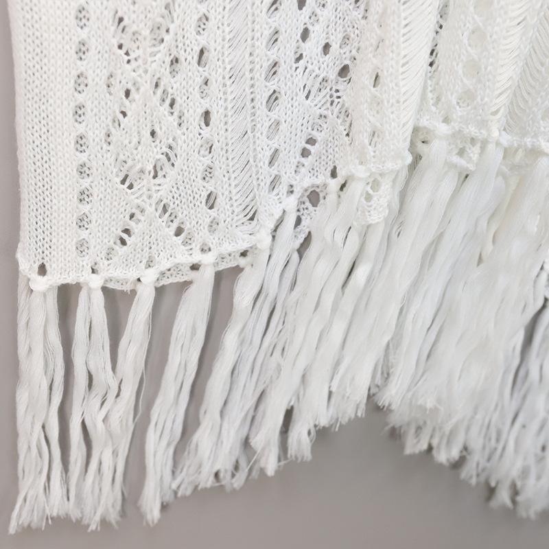 Letní dámský volný dutý střapcový pletený top s výstřihem do V středně dlouhý plážový dovolenkový plavkový plážový přehoz