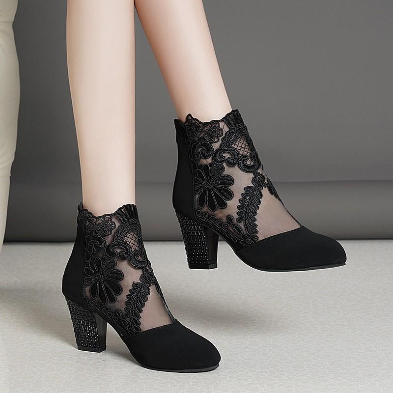 Fashion Women High Heels Lace Flower Ankle Strap Hollow Out Sandals Round Toe Zip Pumps Zapatos De Mujer
