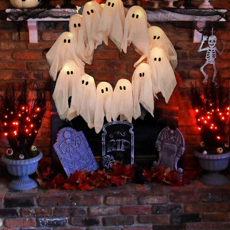 Halloween Lit Ghosts Wreath LED Light-Up White Ghost Garland,Spooky Deco 15.75in