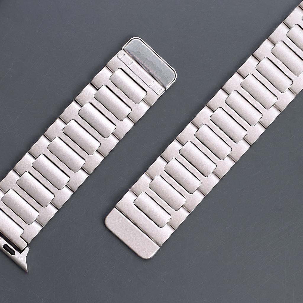 Suitable for Apple Watch Strap New Steel Strap Metal Chain Applewatch Strap s10s9ultra2se Stainless Steel s8iwatch Male and Fema
