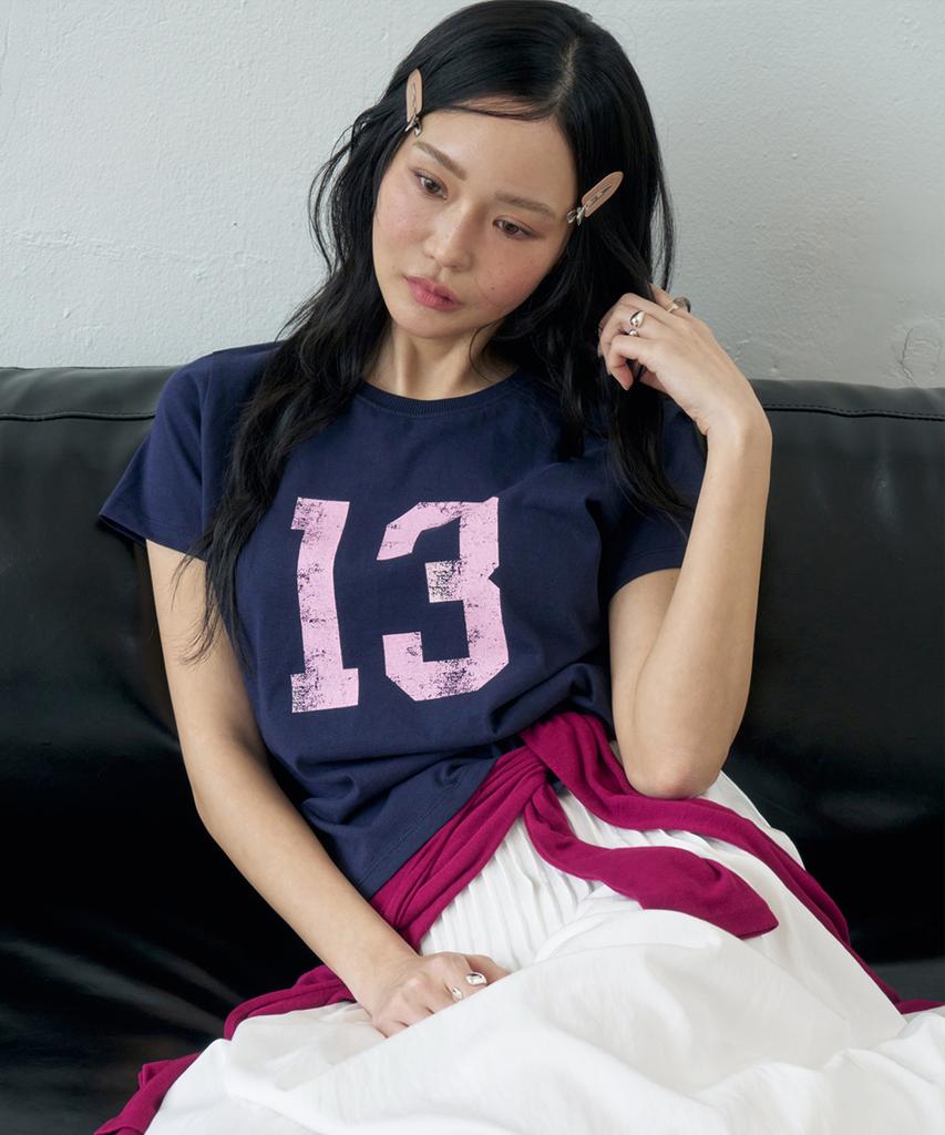Moleubeu13 Numbering Crack T-Shirt