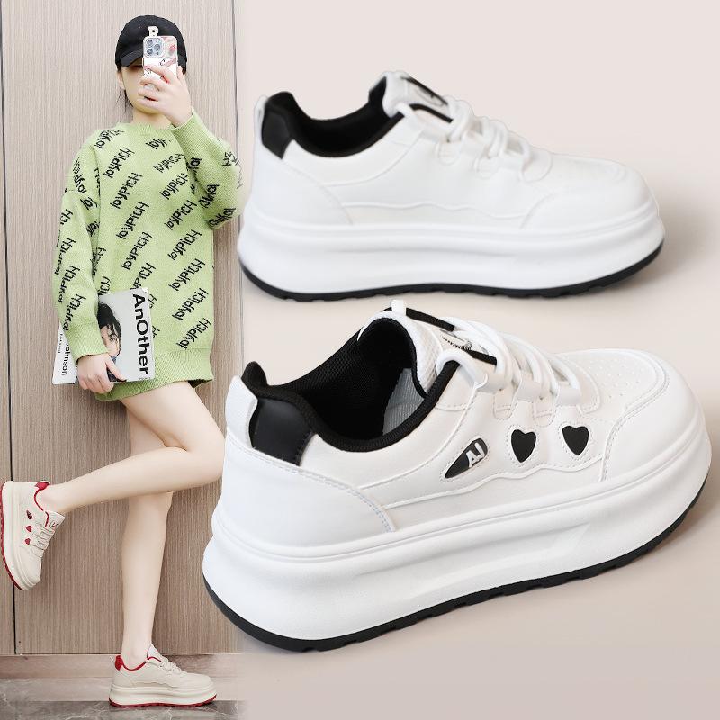 

Clearance ZY1825 Breathable White Shoes – Spring/Autumn Wear-Resistant, Thick-Soled, Height-Increasing Korean College Style. 35